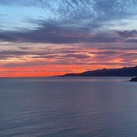 Respirando Salitre En Lastres